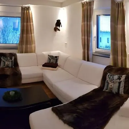 Апартаменты Jagd Trifft Moderne & Boutique Jardin