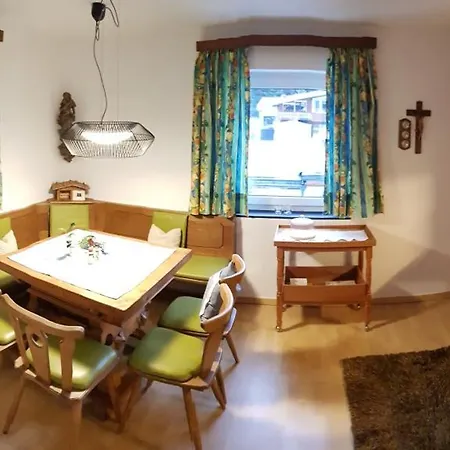 Jagd Trifft Moderne & Boutique Jardin 아파트 애나버그임라메탈