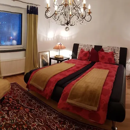 Jagd Trifft Moderne & Boutique Jardin 아파트 *