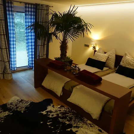 Jagd Trifft Moderne & Boutique Jardin Apartment